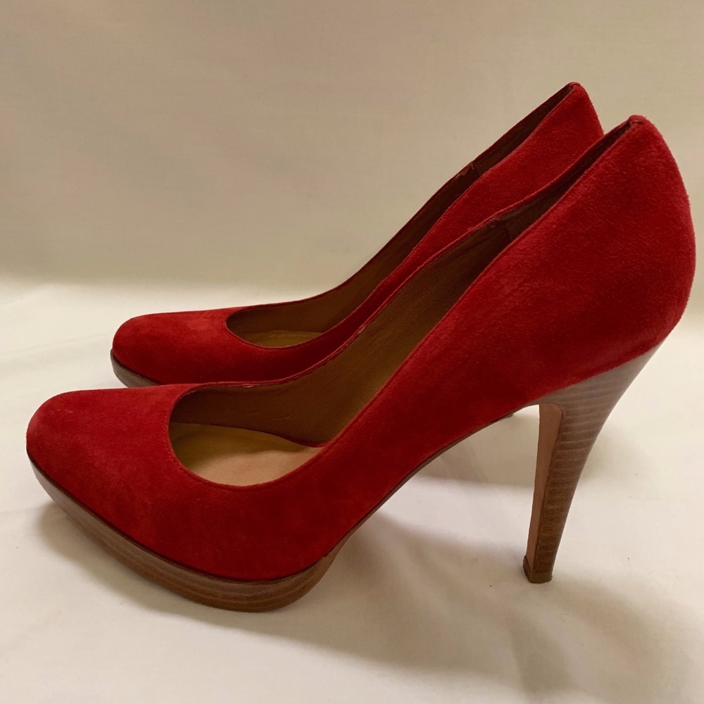 Steven Madden - Red High Heels - size 10